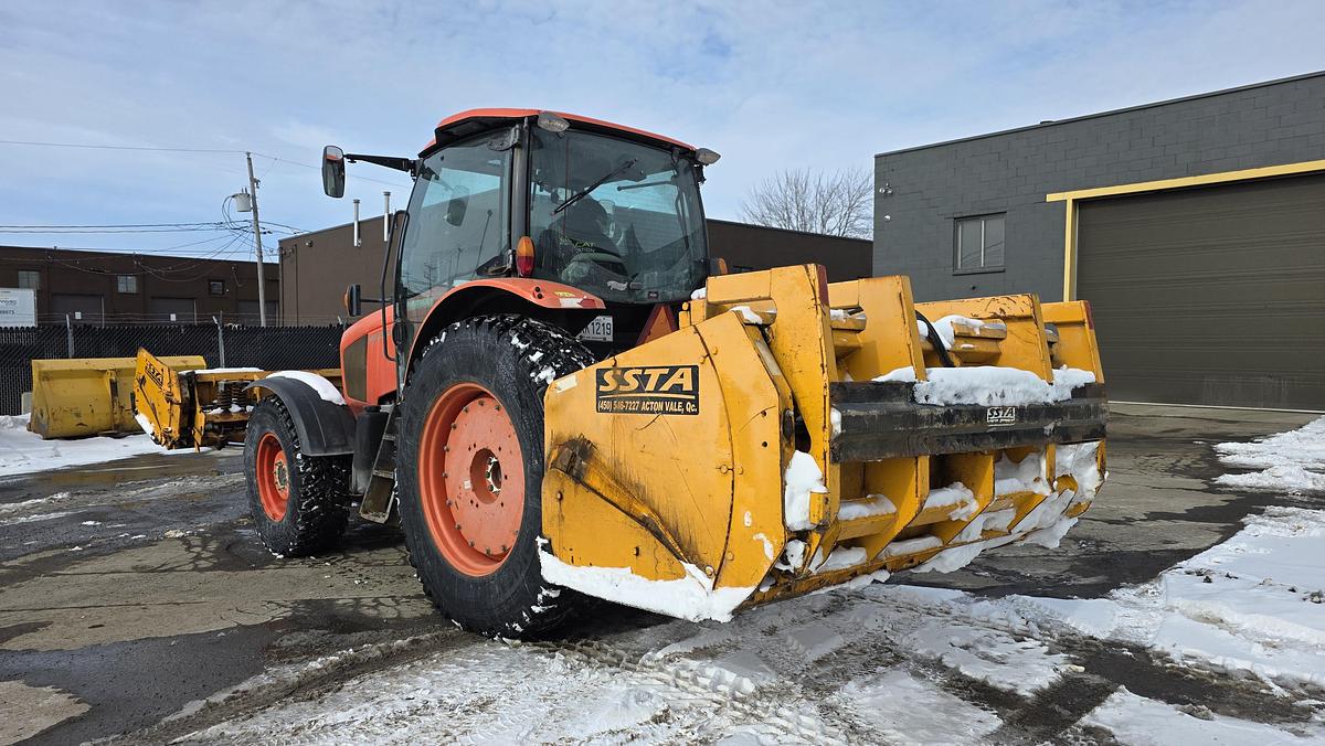 Used 2014 Kubota M135GX