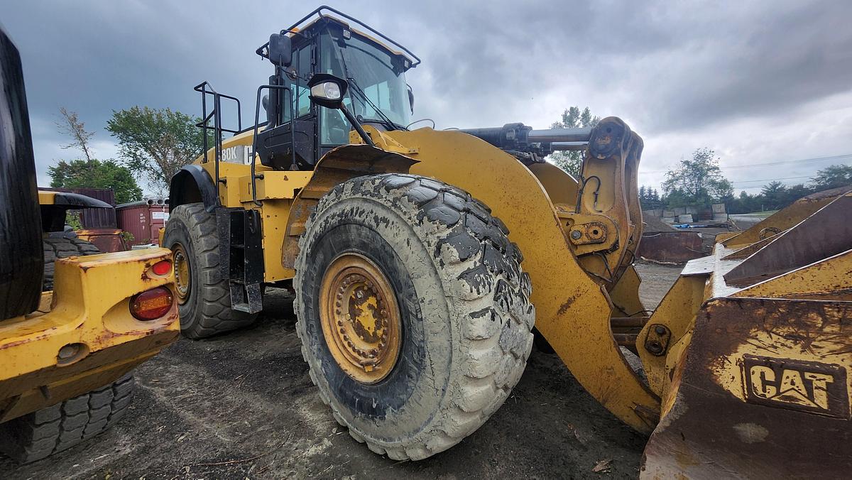 Used 2012 Caterpillar 980K