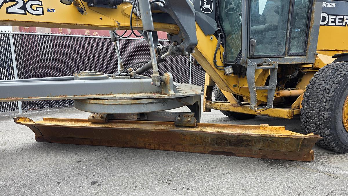 Used 2010 John Deere 772G