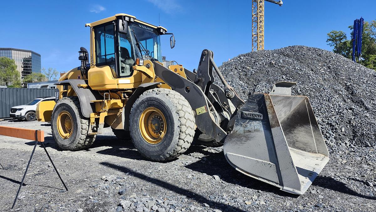 Used 2014 Volvo L90G