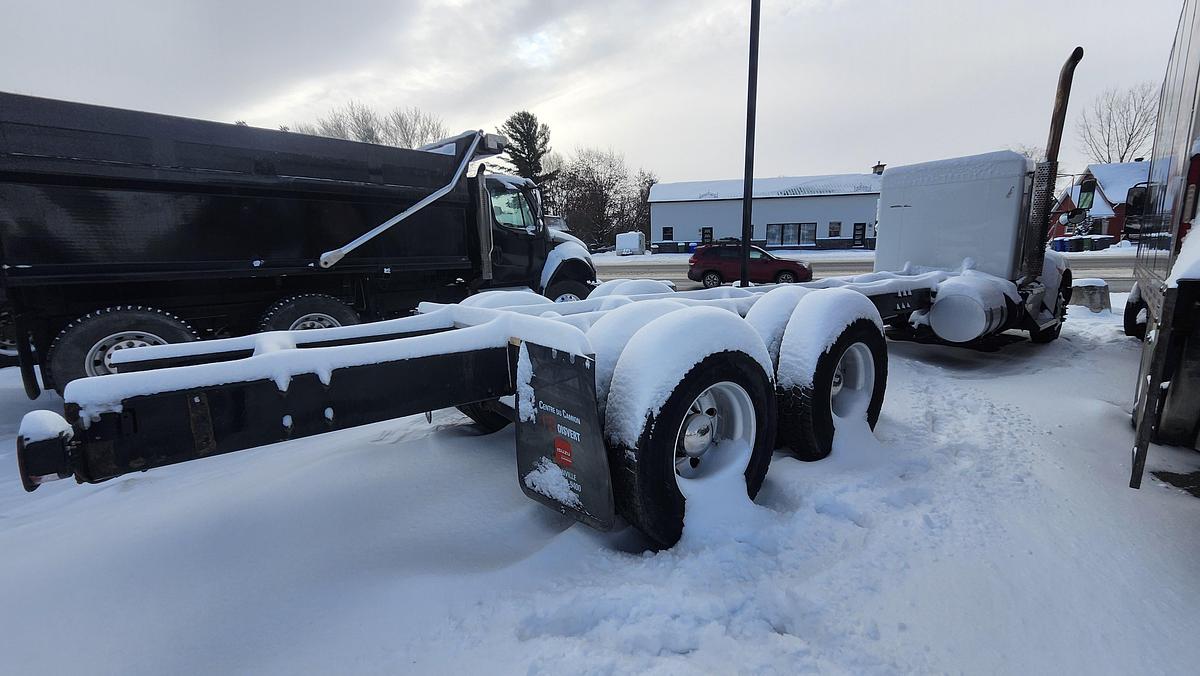 Used 2017 Kenworth T370