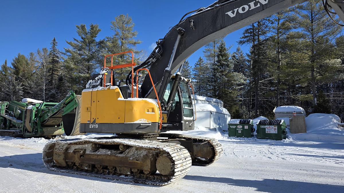 Used 2019 Volvo EC355EL