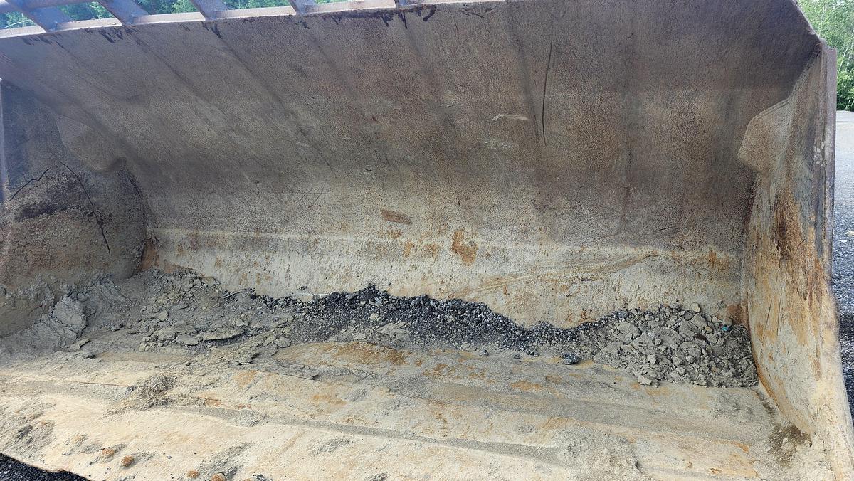 Used 2003 Volvo L330E