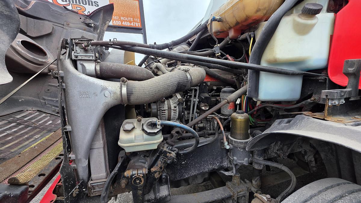 Used 2006 Freightliner Columbia