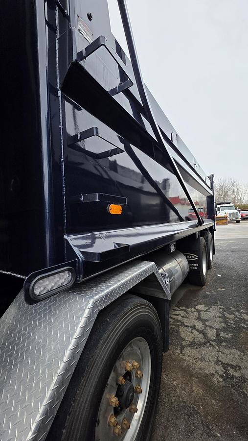 Used 2020 Kenworth T800