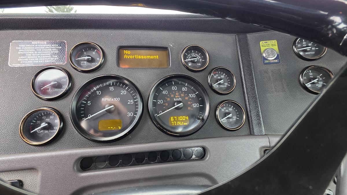 Used 2011 Peterbilt 378