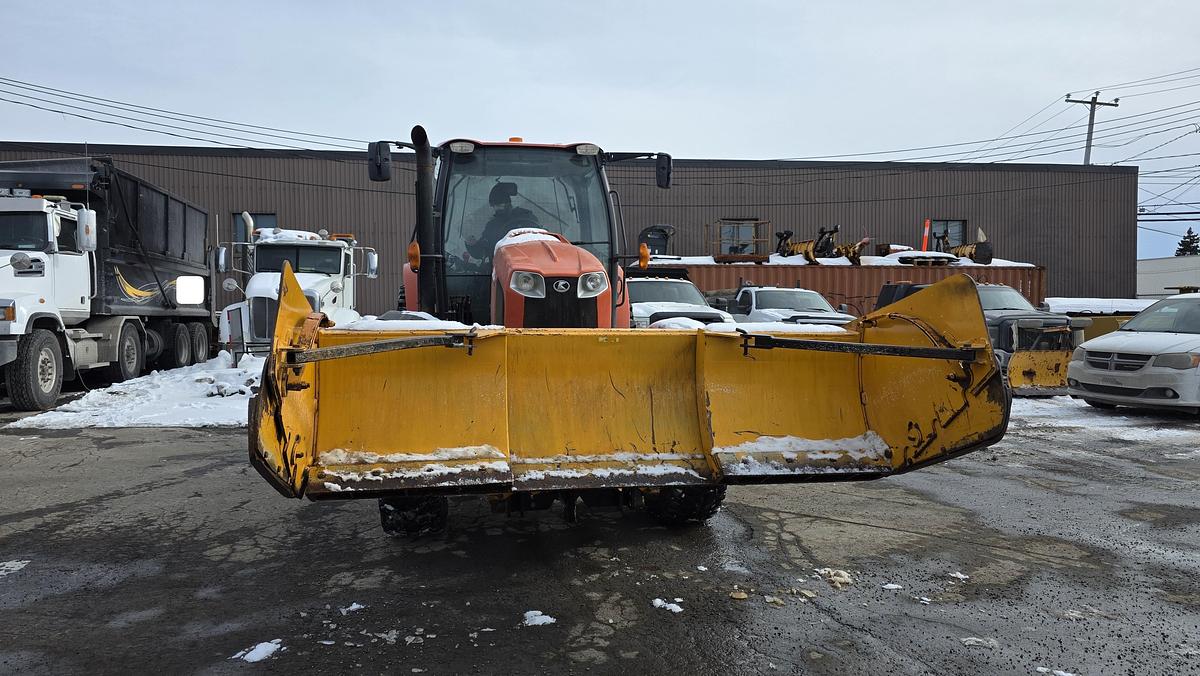 Used 2014 Kubota M135GX