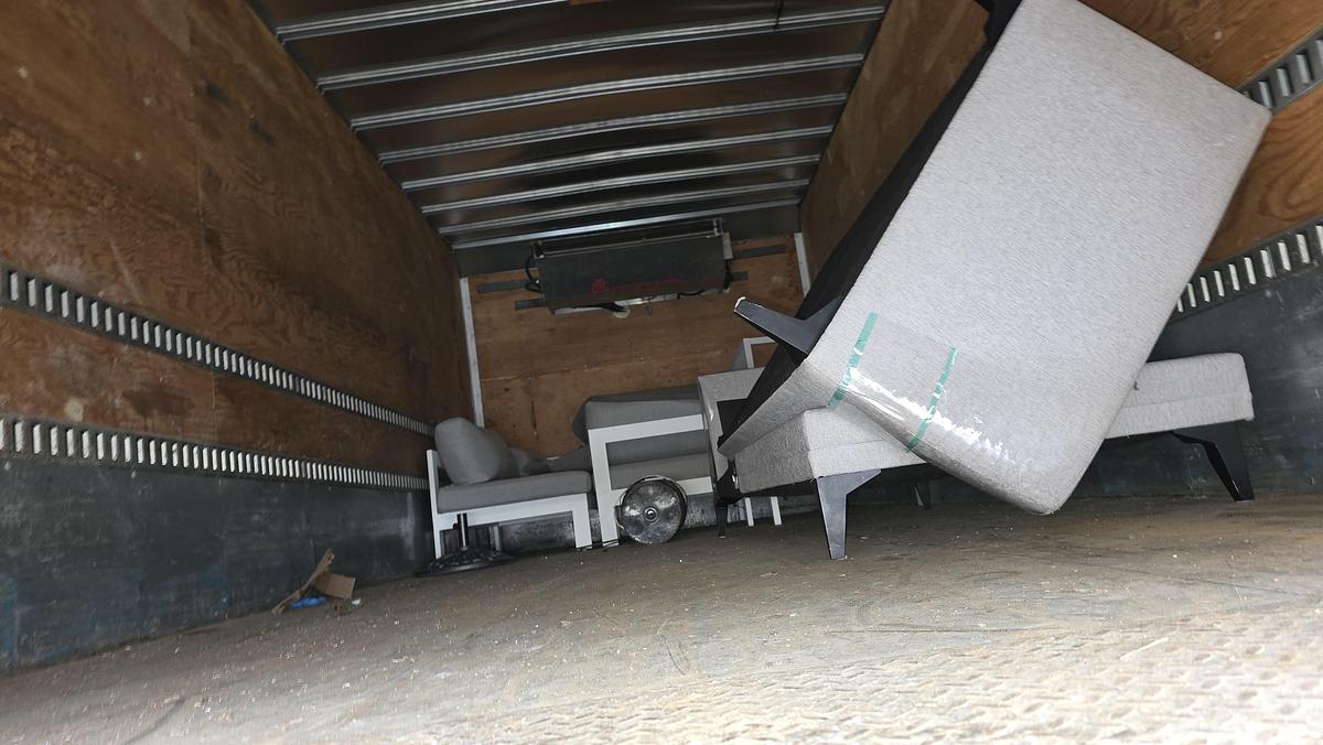 Used 2016 Freightliner Cube 22 feet