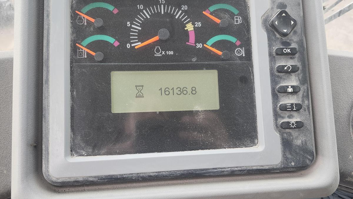 Used 2012 Caterpillar 980K