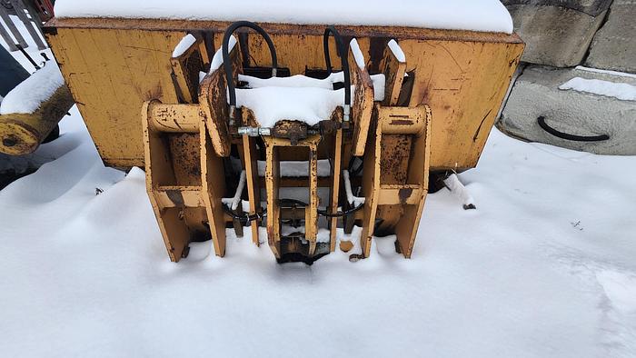 Used EDF Quick Copler for CAT 950K / Case 851