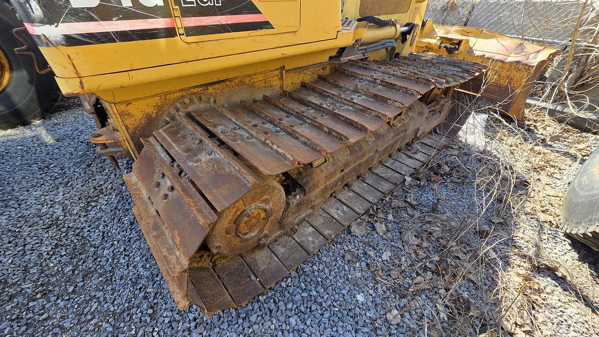 Used 2006 Caterpillar D4G LGP