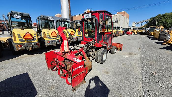 Used 2017 Massey-Fergusson GC1715L