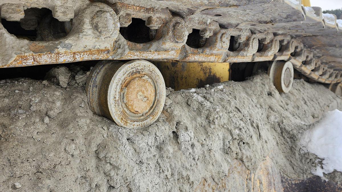 Used 2011 Komatsu D65 PX-16