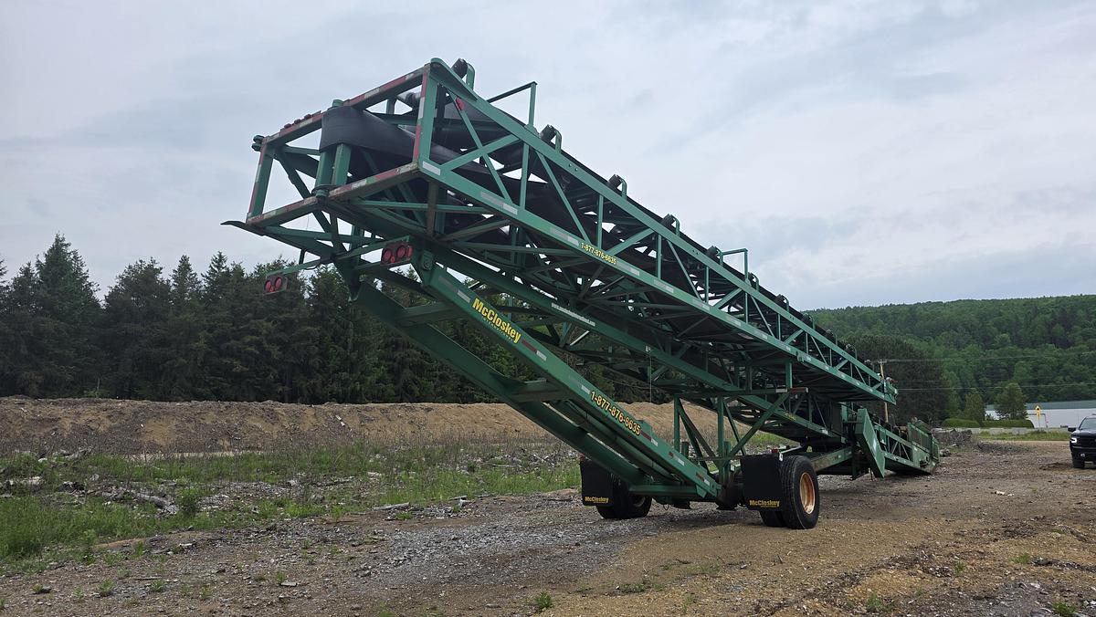 Used 2008 McCloskey ST125