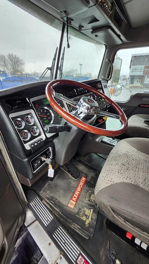 Used 2020 Kenworth T800