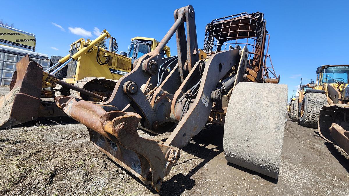 Used 2011 Volvo L110G