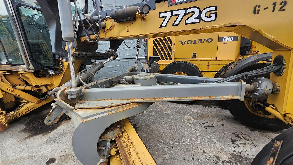 Used 2010 John Deere 772G