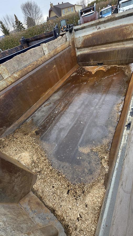 Used 2013 Kenworth T440