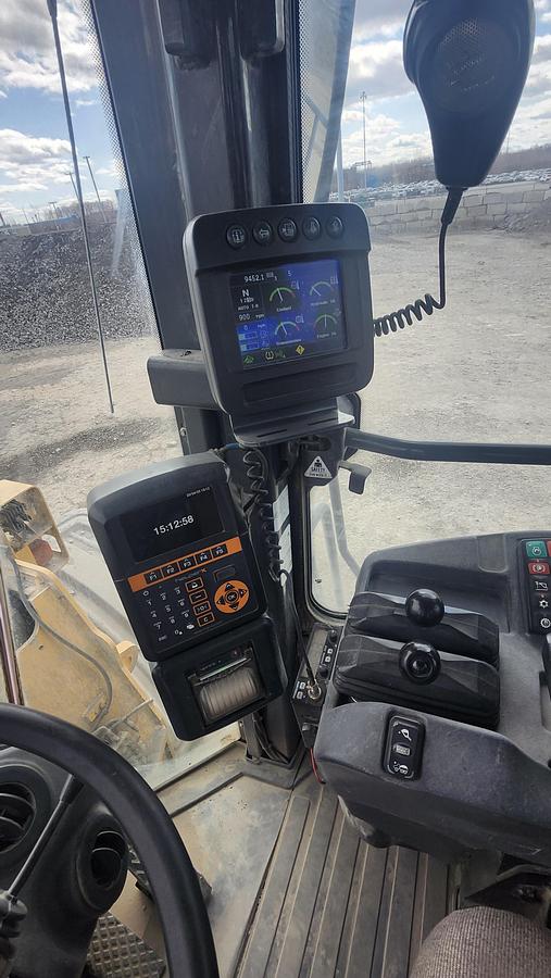 Used 2018 John Deere 844K-III