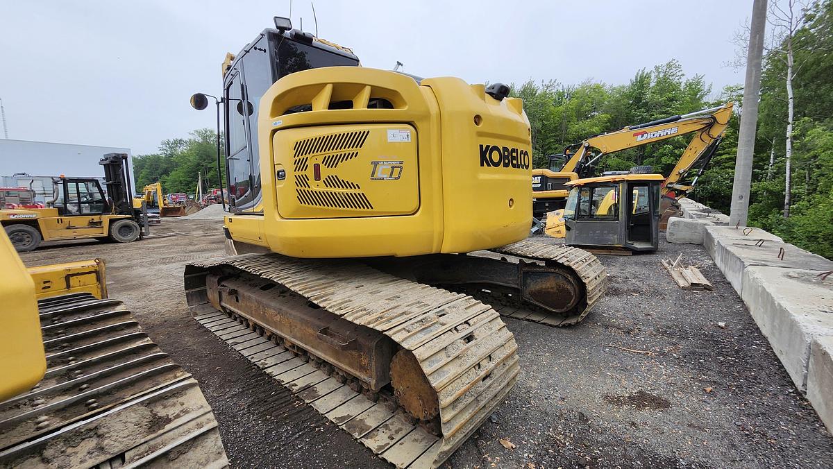Used 2020 Kobelco SK230SR LC5