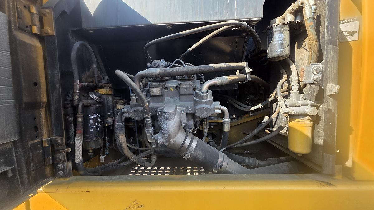 Used 2018 John Deere 210G