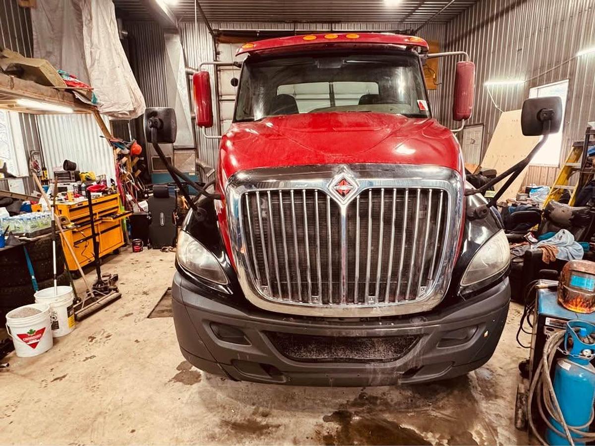 Used 2014 International Prostar