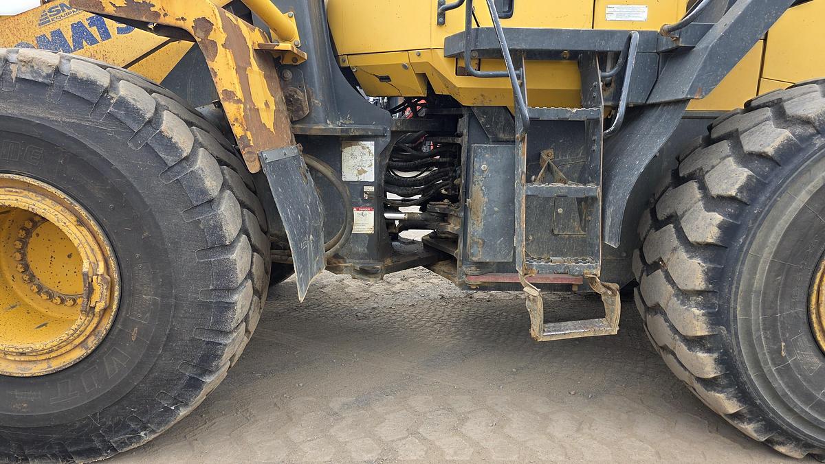 Used 2010 Komatsu WA480-6