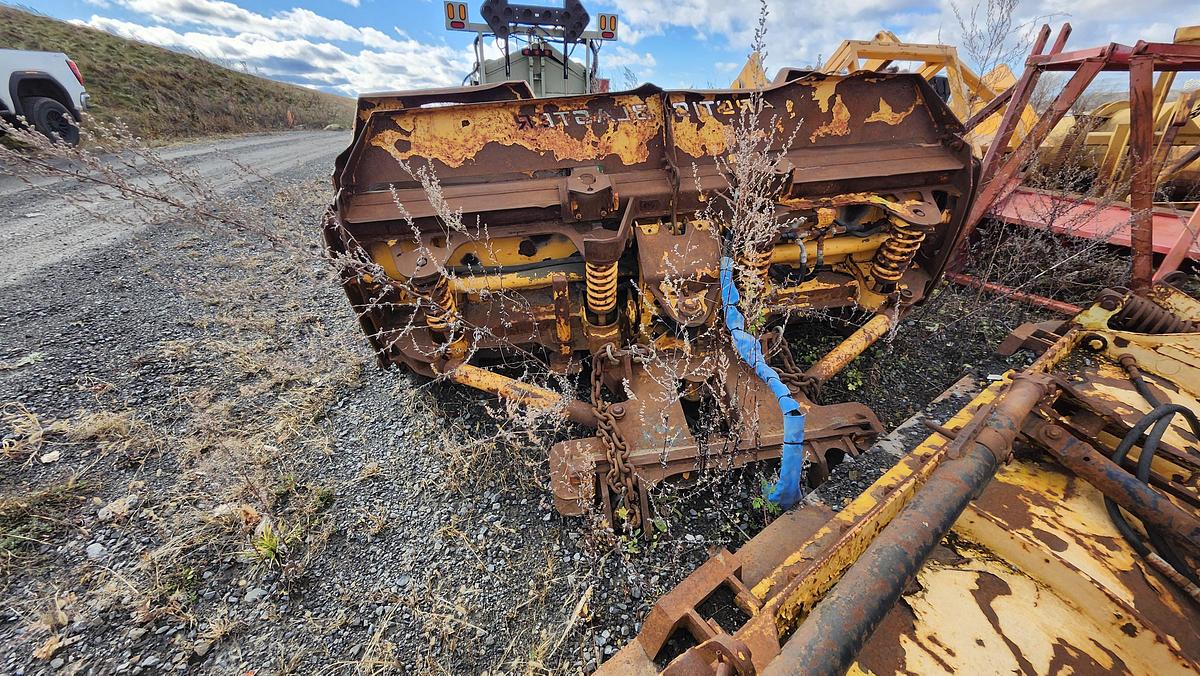 Used Houle 8-14 Snow Plow