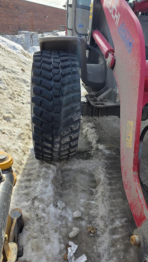 Used 2023 Takeuchi TW80