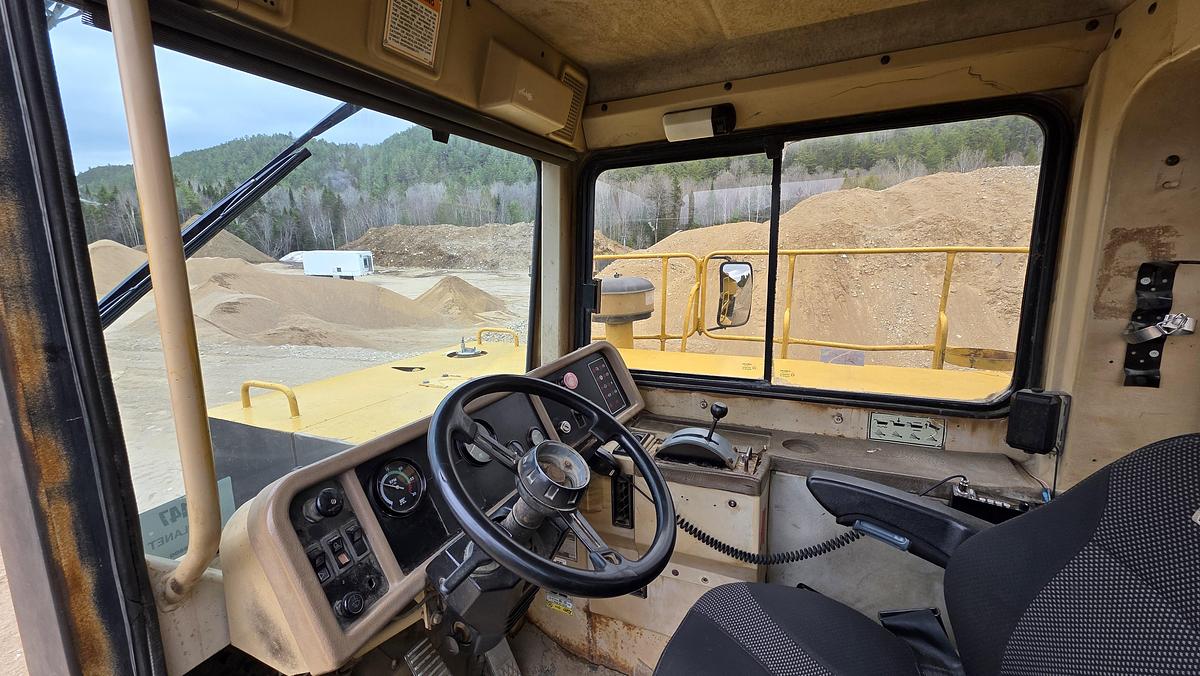 Used 1997 Caterpillar D400E