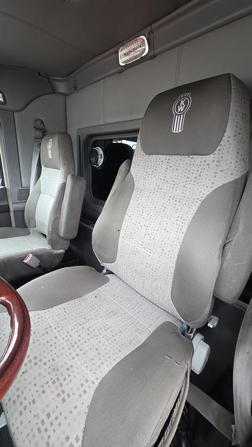 Used 2020 Kenworth T800