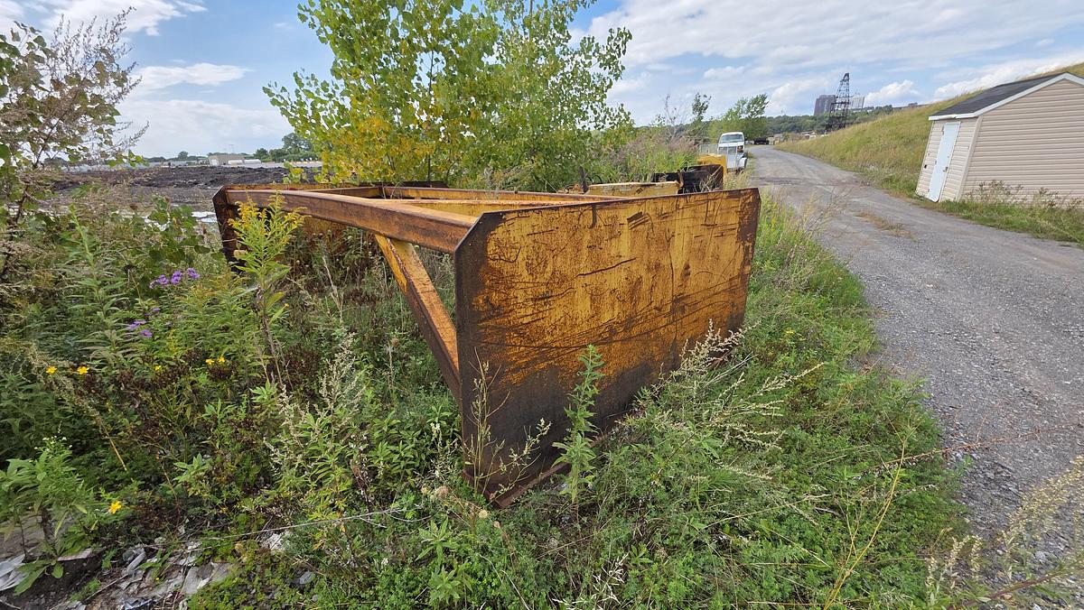 Used Inconnu / Unknown 12 x 8 x 4
