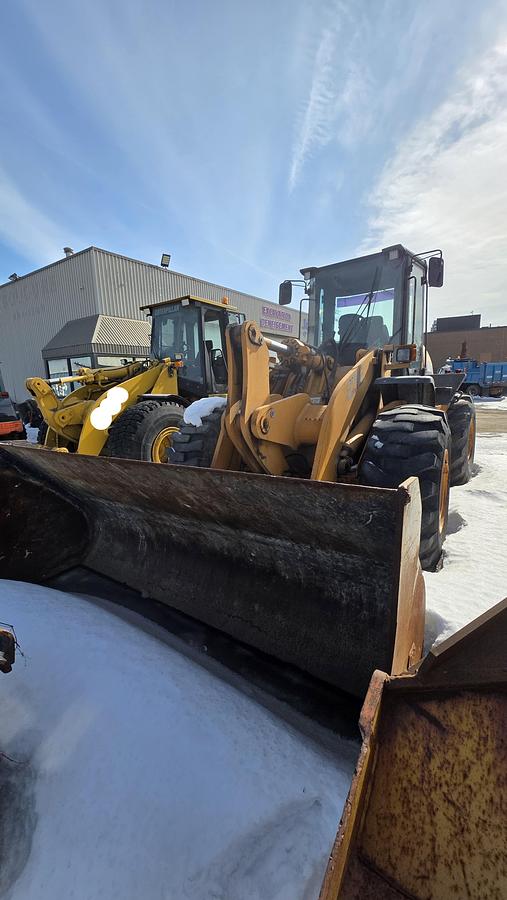 Used 2011 Case 821E