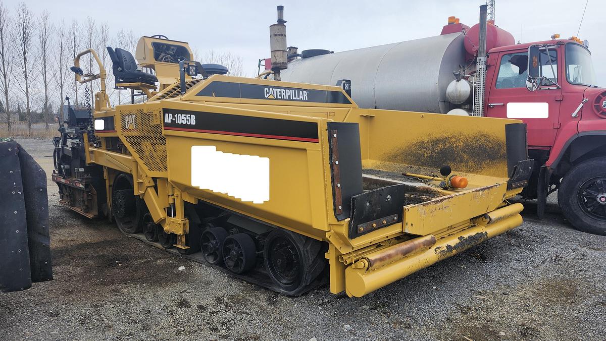 Used 2003 Caterpillar AP-1055B