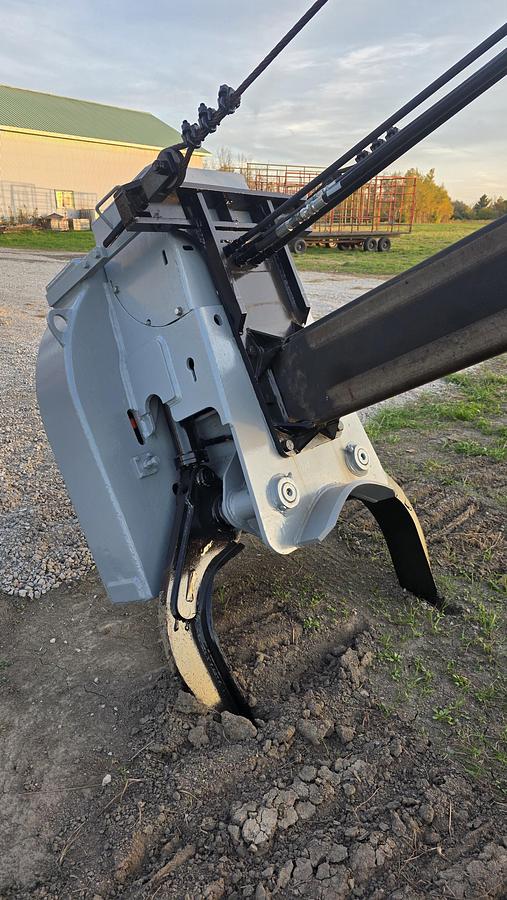 Used 2008 Caterpillar 320C FM