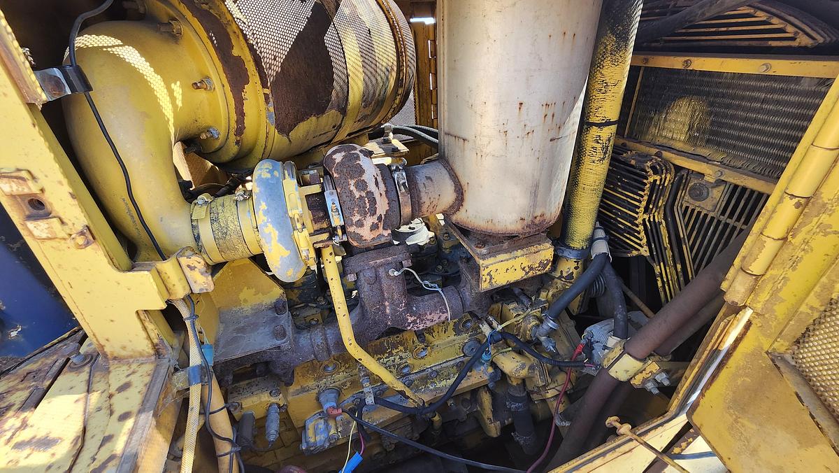 Used 1985 Komatsu D85P-21