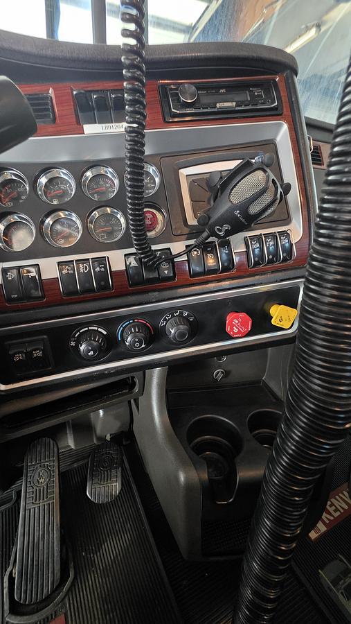 Used 2008 Kenworth T800