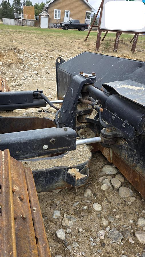 Used 2005 Caterpillar D5N LGP
