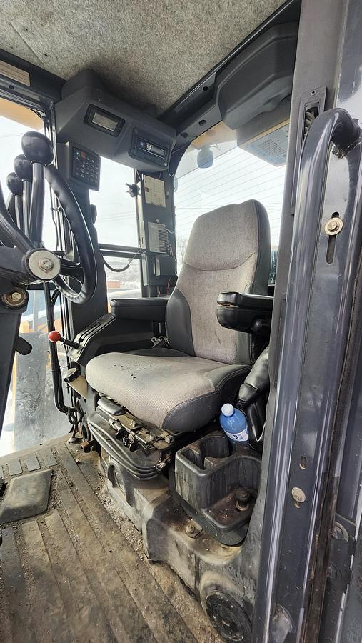 Used 2010 John Deere 772G