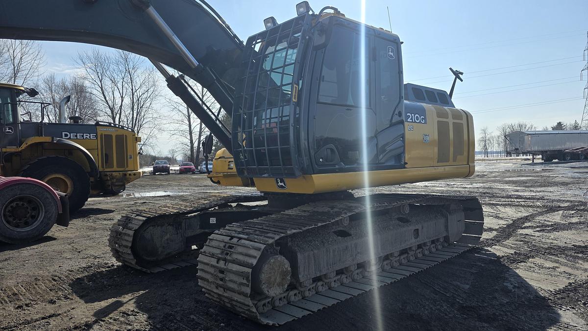 Used 2018 John Deere 210G