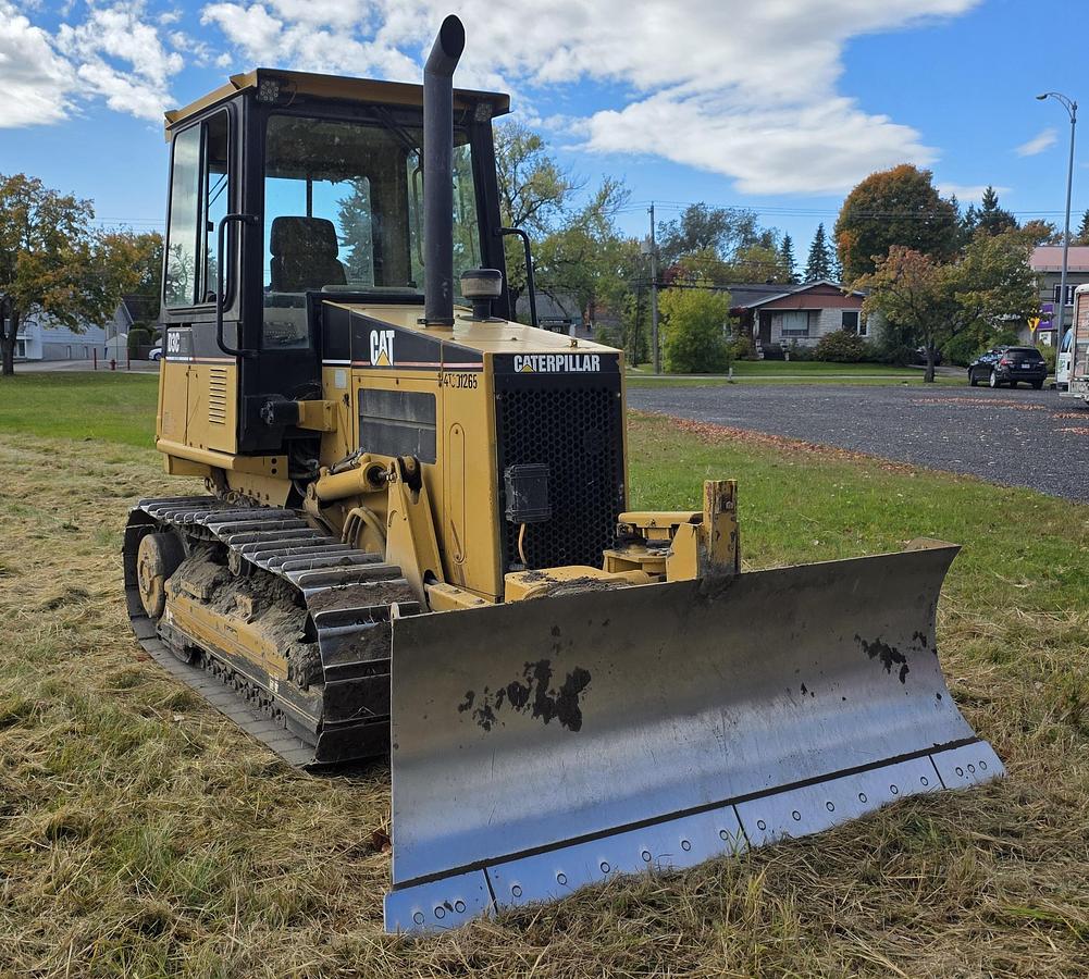 Used 2004 Caterpillar D3C XL