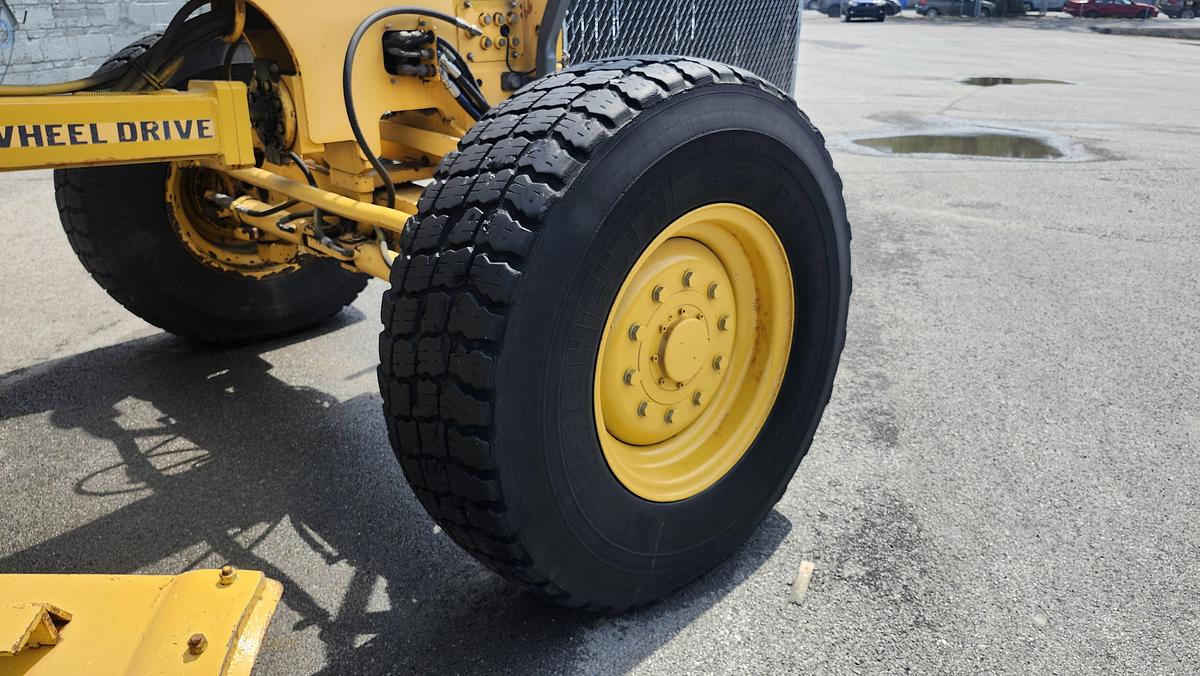 Used 2008 Volvo G946