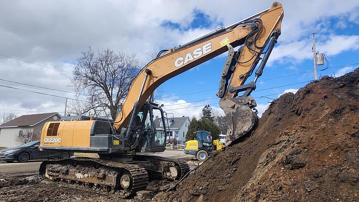 Used 2020 Case CX220C