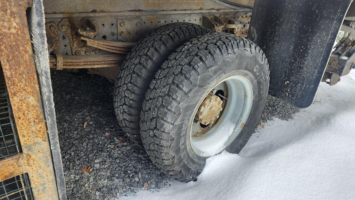 Used 2015 Hino 155 / 16 Feet Box