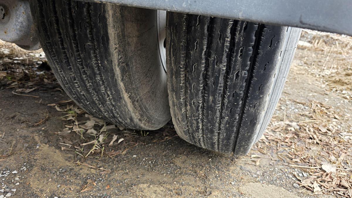 Used 2020 Trout River 4 axles Live Bottom