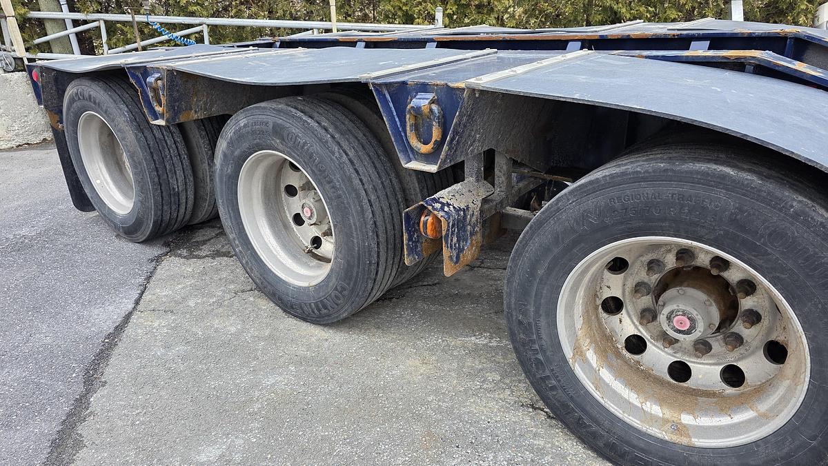 Used 2023 Manac 24 x 8'6'' / 3 essieux / 3 axles