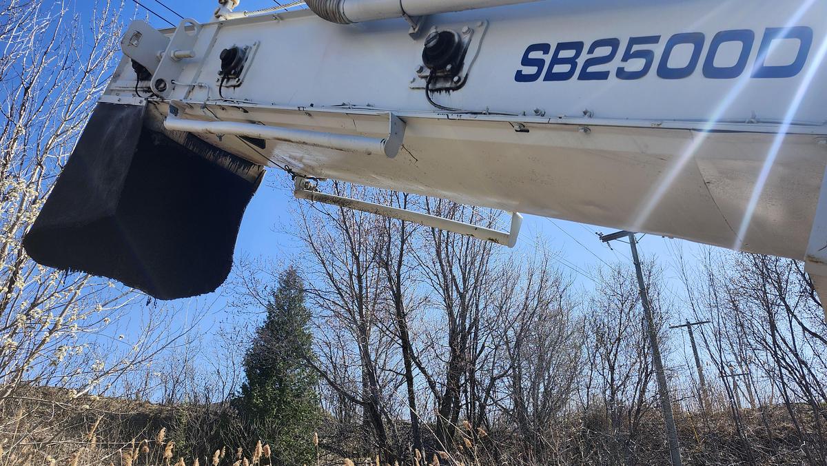 Used 2010 Roadtec SB2500D