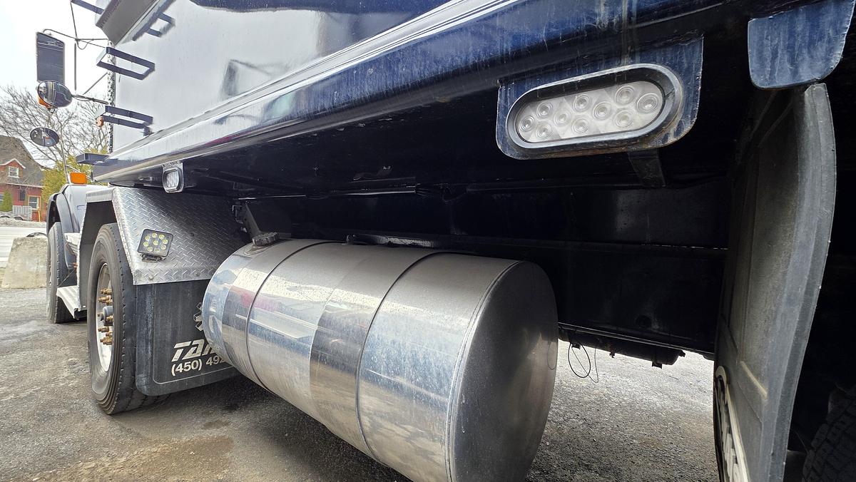 Used 2020 Kenworth T800