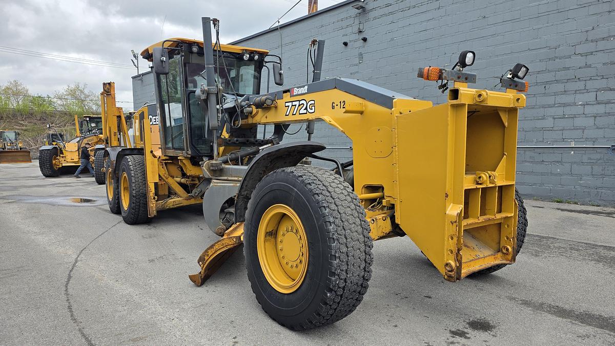 Used 2010 John Deere 772G