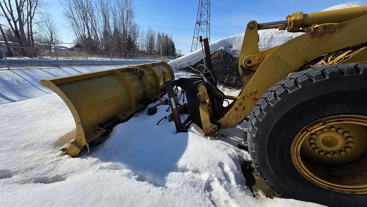 Used 2007 Caterpillar 938G